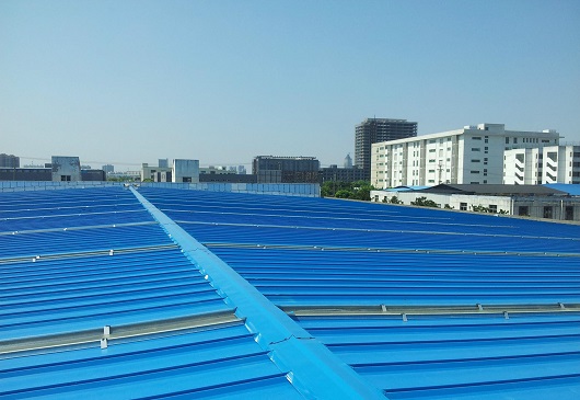 運城鋼結(jié)構(gòu)廠房工程的圍護(hù)系統(tǒng)的如何防止雨水滲漏